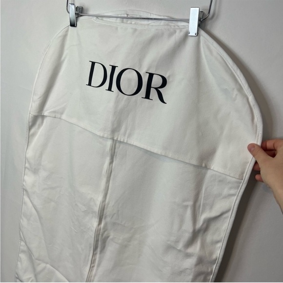 Dior NWOT white garment bag - Picture 2 of 6